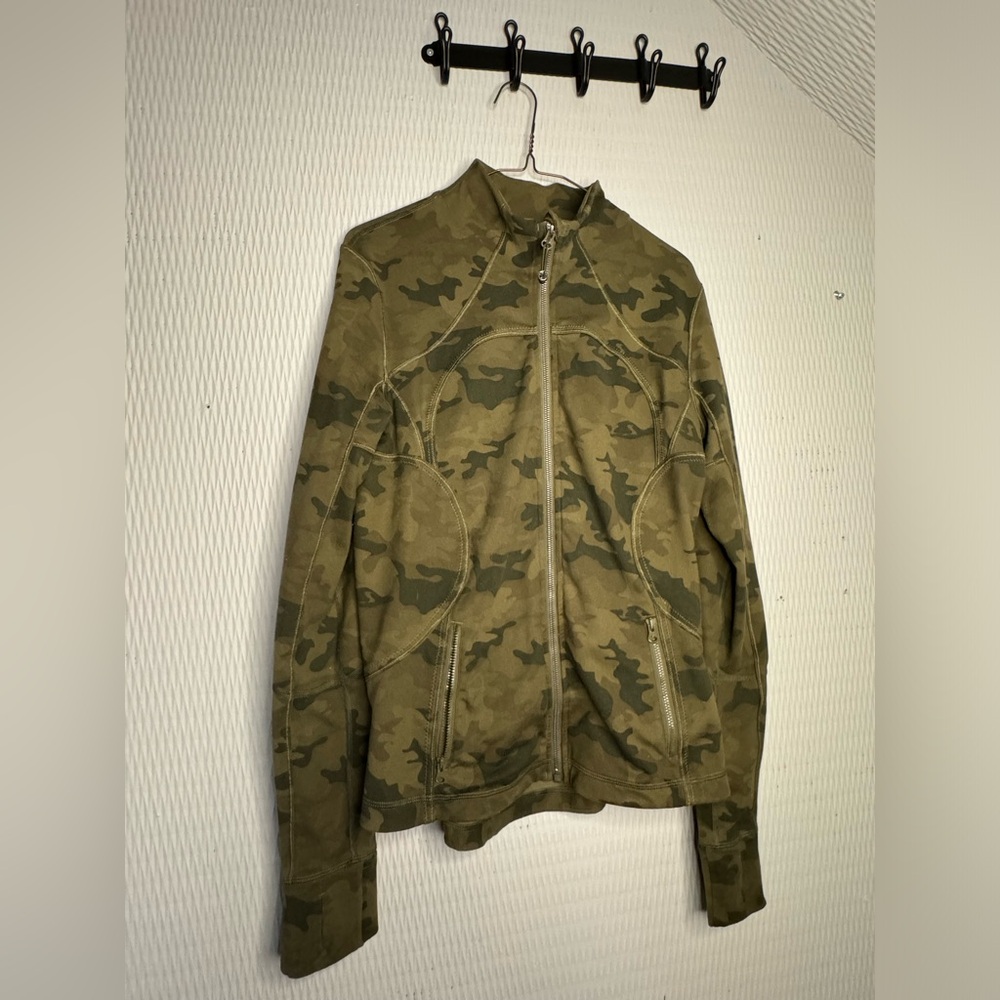 Lululemon camo jacket